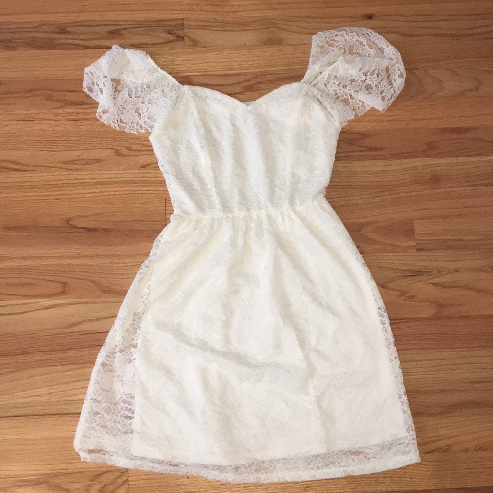 Sweetheart neckline dress